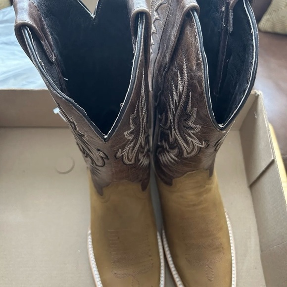 Cuatrero cowgirl womens square toe boot - Picture 3 of 6